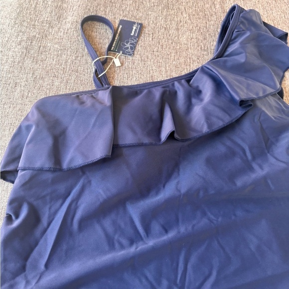 Maternity Swimwear One Shoulder Flounce One Piece, Navy Size Medium - Picture 4 of 9